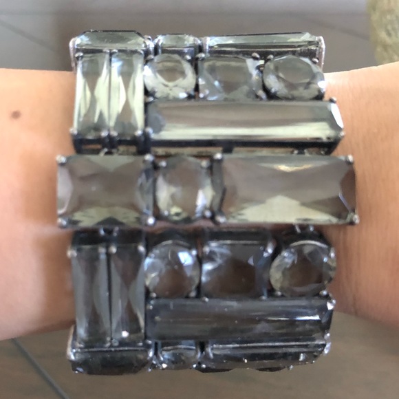 Looks almost new - Picture 1 of 5